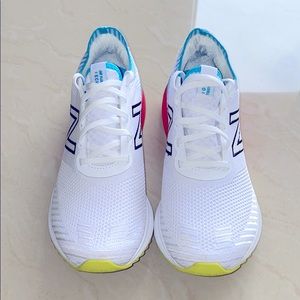 New Balance FuelCell Echo
